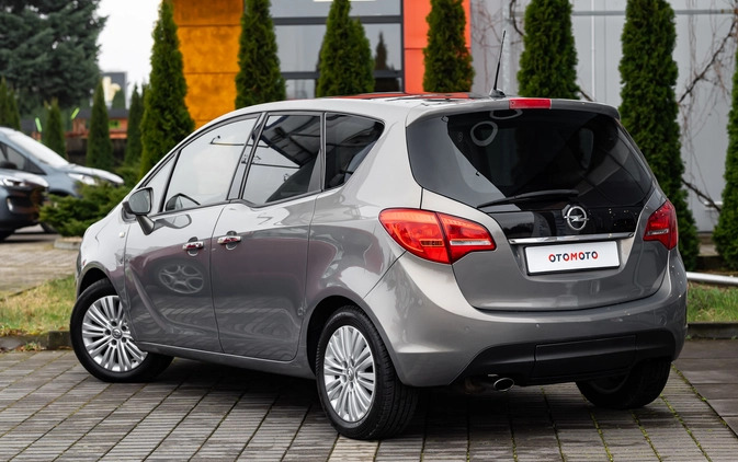 Opel Meriva cena 26700 przebieg: 159000, rok produkcji 2011 z Poznań małe 704
